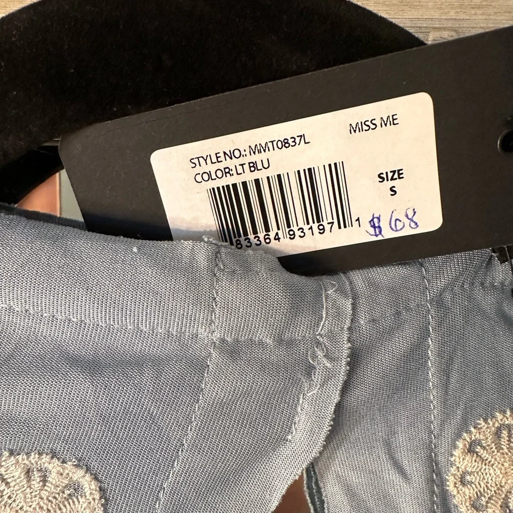 Brand:Lush NWT... size..Small..very soft baby blue casual top. - Picture 6 of 7